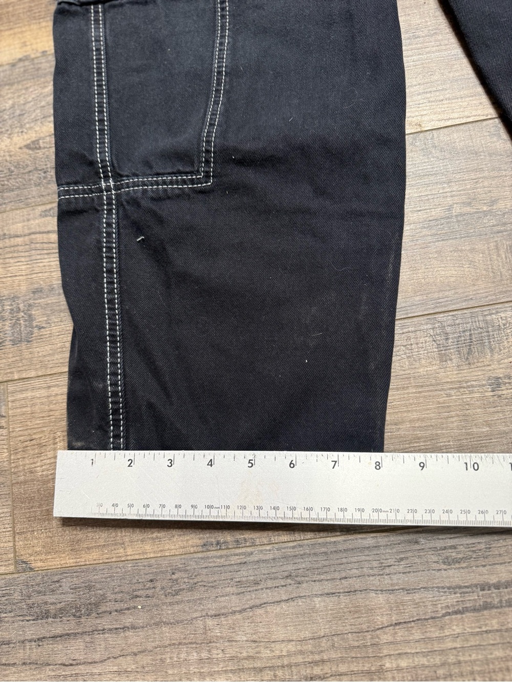 BDG Urban Outfitters Black Cargo Pants with Contrast Stitching Women's Size 31 - Picture 7 of 12